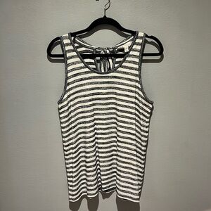 Medium blue and white Market and Spruce tank